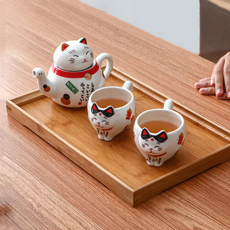 Cute Japanese Lucky Cat Porcelain Tea Set Creative Ceramic Tea Cup Kettle with Strainer Office Teapot Water Mug