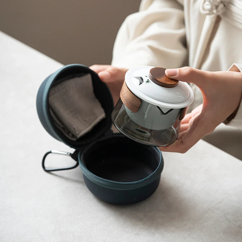 Cute Panda Tea Set Kit Elegant Tea Set Complete Set Glass Tea Brewing Gaiwan 1 Bowl 3 Cups Household Portable Tote Bag for Tea