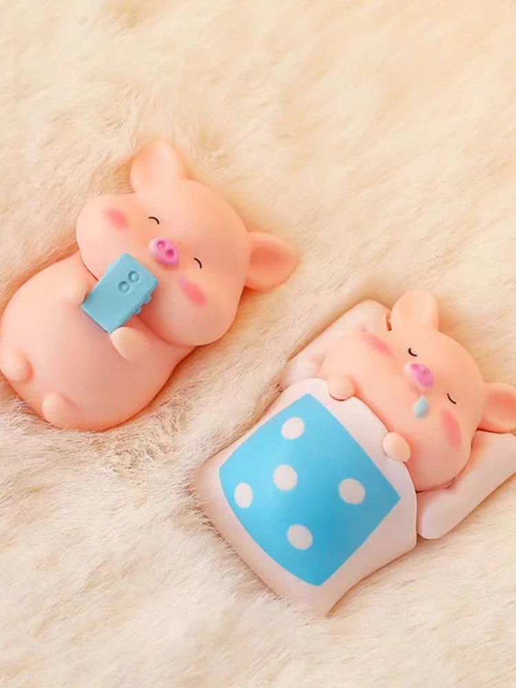 Cute Pig Ornament Kawaii Room Decor Desktop Ornament Accessories Year of The Zodiac Office Decoration Car Decorative Figurines