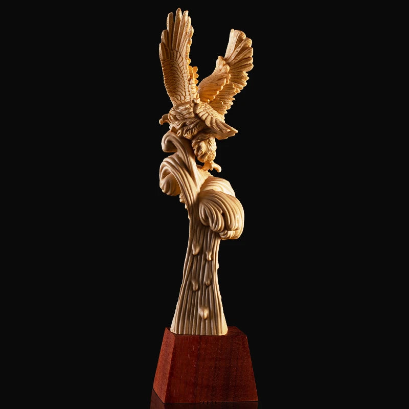 Cypress Wood 29CM Eagle Sculpture Wood Carving Animal Statue Ride on The Crest of Success Home Decor