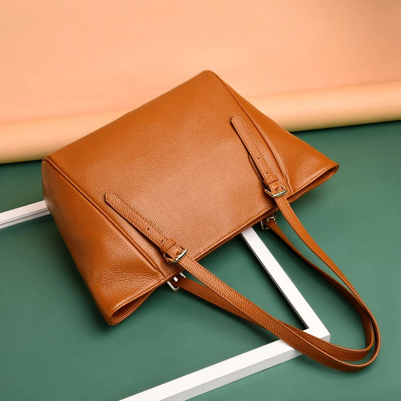 Designer Genuine Leather Shoulder Bag For Women 2021 New High Capacity Handbag Travel Luxury Tote Bag Female Large Messenger Bag