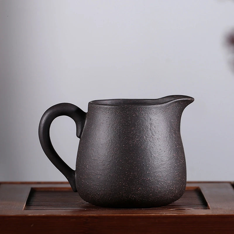 Drop shipping Authentic Yixing Purple Clay Fair Cup Master Hand-carved Plum Blossom Teacup Tea Set Accessories Master Cup 210ml