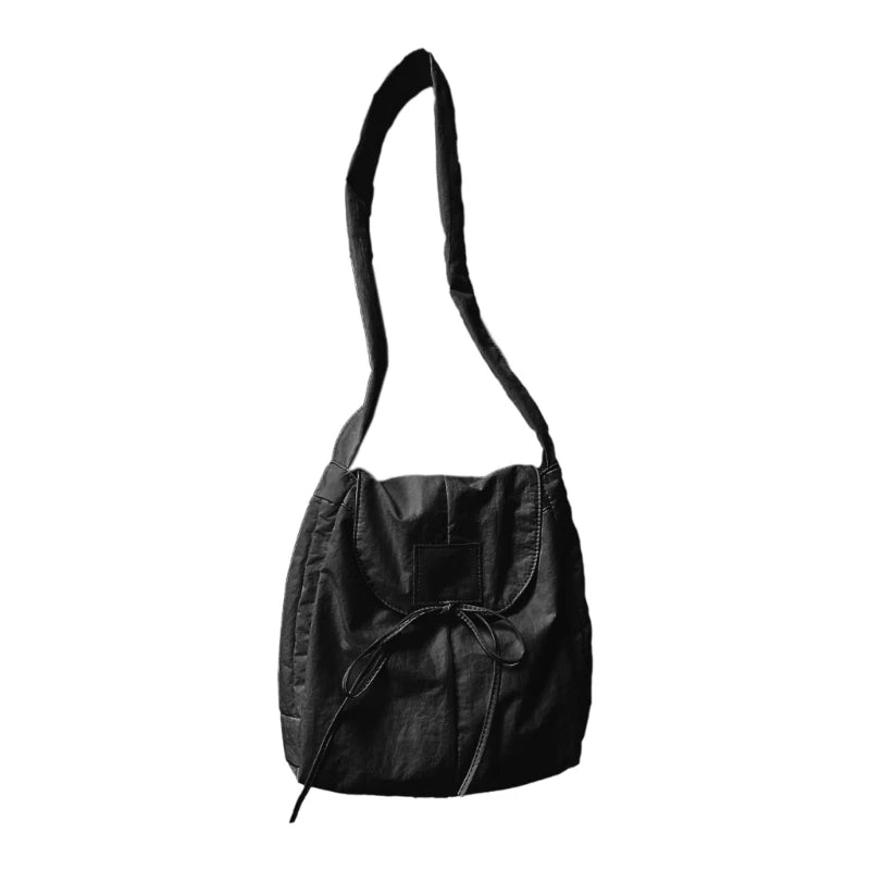 Durable Nylon Crossobdy Bag with Adjustable Shoulder Strap for Everyday Use