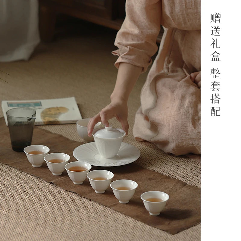 Early foam set of set of jingdezhen tea gift box carved lotus petals hot gift giving kung fu tea