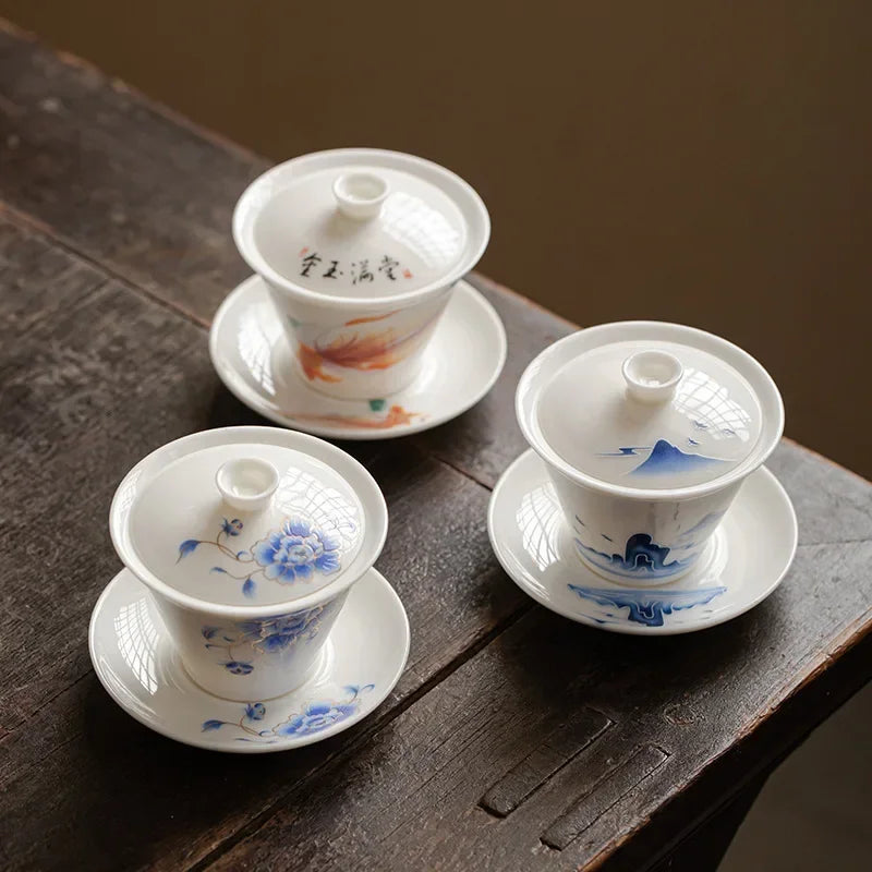 Elegant Ceramic Tea Tureen Chinese Gaiwan Set with Saucers and Strainer Traditional Teaware for Kung Fu Tea Ceremony Tea Cups