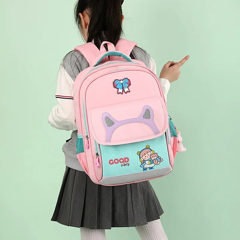 Elementary Kindergarten Bookbags with Boys and Grils Lightweight School Backpack Bag Cartoon Waterproof Outdoor Backpack