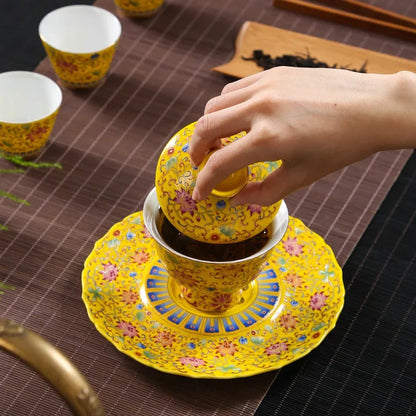 Enamel Colored Teaset Gaiwan Tea Cups Traditional Ceramic Teacup Luxury Tea Tureen Lid Bowl Saucer Kung Fu Tea Cup Best Gifts