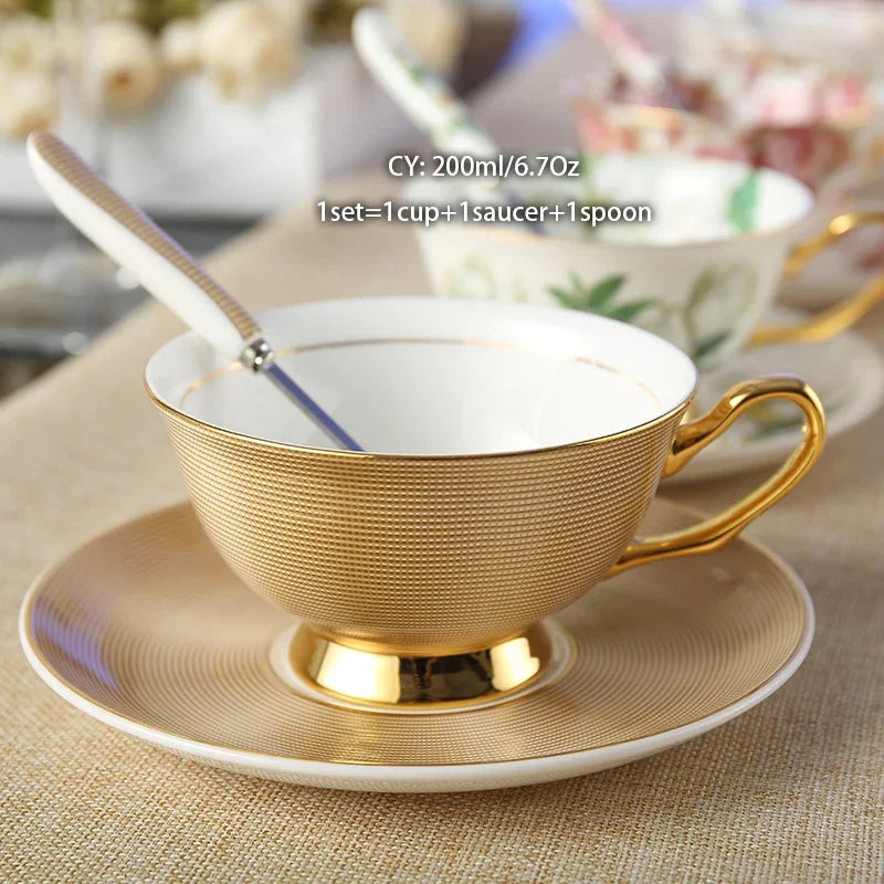 Europe Noble Bone China Coffee Cup Saucer Spoon Set 200ml Luxury Ceramic Mug Top-grade Porcelain Tea Cup Cafe Party Drinkware