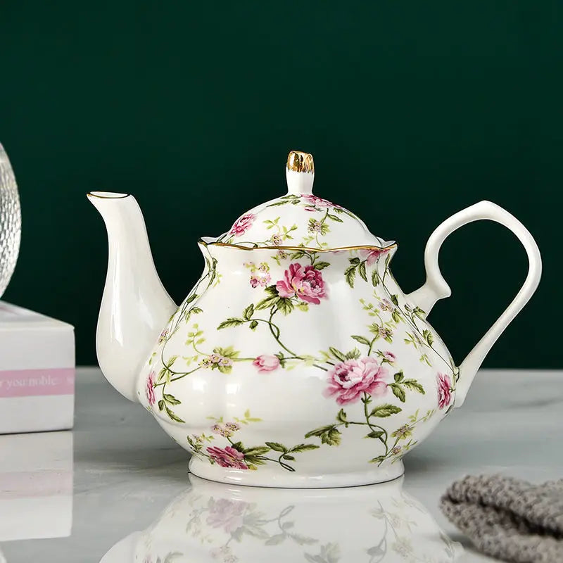 European Bone Porcelain Black Tea Pot British Afternoon Tea Set High-End Ceramic Coffee Pot Heat-Resistant Water Kettle 400ML