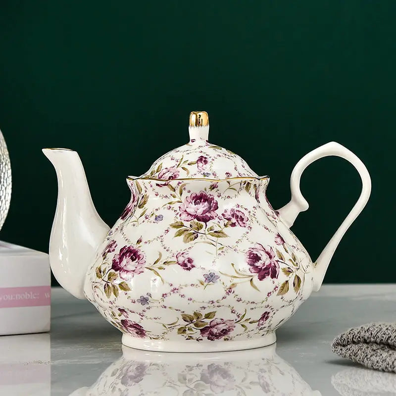 European Bone Porcelain Black Tea Pot British Afternoon Tea Set High-End Ceramic Coffee Pot Heat-Resistant Water Kettle 400ML