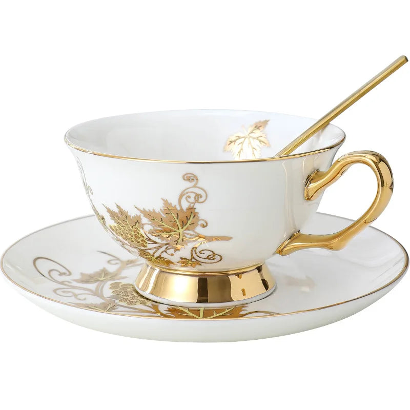 European Exquisite Coffee Cup and Dish Set Luxury British Afternoon Tea Cup Bone Porcelain Ceramic Household Flower Tea Cup