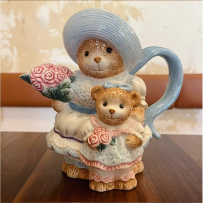 European Rose Garden style Teapot Tea Cup Creative Bear Coffee Cup and saucer Set Hand-painted ceramic afternoon tea coffee mug