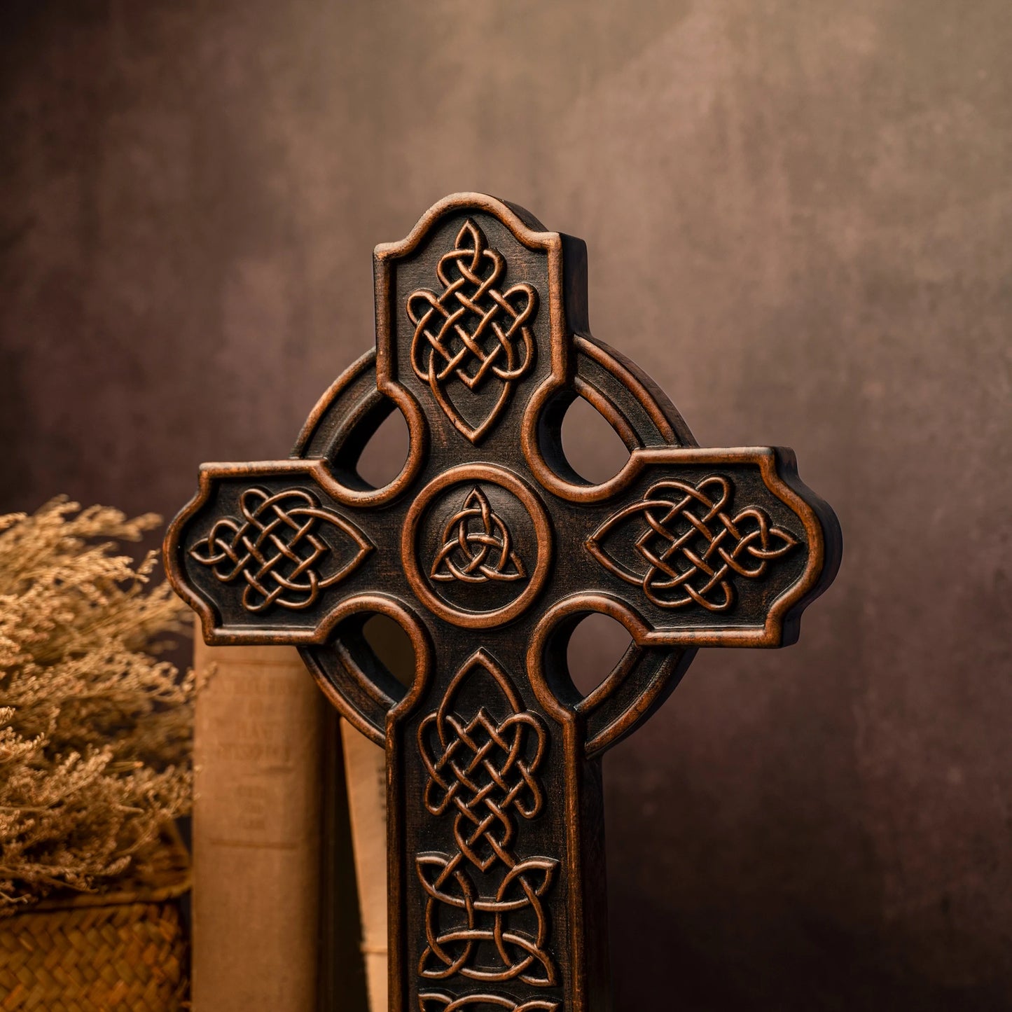 European retro Celtic cross wall hanging wall decoration wood carving crafts religious church home decoration wood carving gift