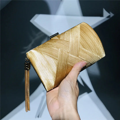 Evening Bags Elegant Shoulder Luxury Designer for Women Trend 2024 Satin Tassel Purses Clutch Bag Small Handbag Crossbody Party
