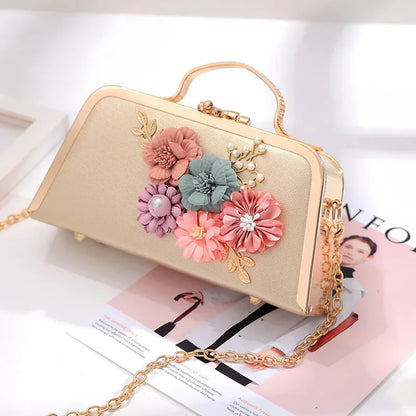 Evening Bags Women Clutch High-end PU Leather Wedding Bridal Handbag Pearl Flower Fashion Chain Party Packs Bags 2024 Crossbody
