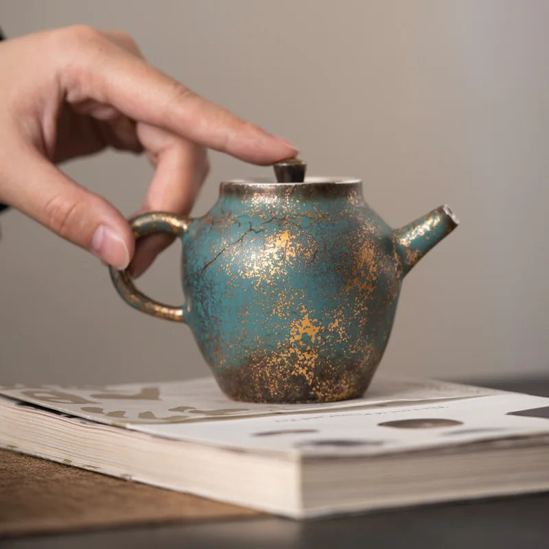 Evergreen Glaze Gold and Silver Color Leshan Pot Handmade Retro Small Teapot Kung Fu Tea Set Teapot Hand Ewer Single Tea Kettle