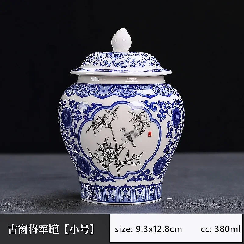 Exquisite Blue and White Porcelain Tea Jar Retro Ceramic Tea Storage Moisture-proof Tin Chinese Tea Accessories Coffee Container