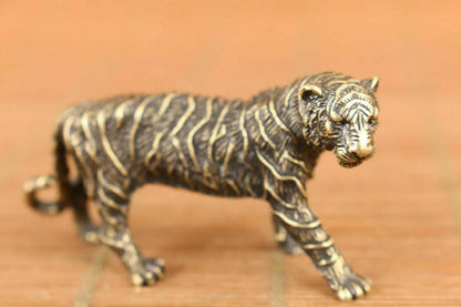 Exquisite Chinese Old Bronze Art Tiger Statue Figure Collectable Living Room Decoration Home Gift