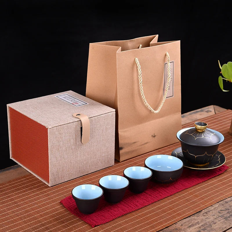 Exquisite ceramic tea bowl with lid, Chinese tea set, high-quality tea brewer, glazed, tricolor covered bowl, gift