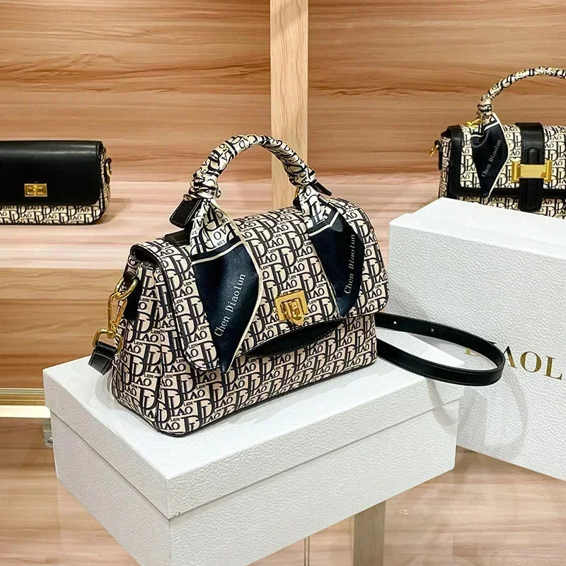 Famous Designer Luxury Brand Shoulder Messenger Scarf Printing Women Purse And Handbags High Quality Small Square Bags