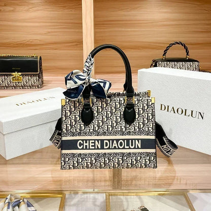 Famous Designer Luxury Brand Women Leather Handbags High Quality Embroidery Large Capacity Casual Totes Fashion Shoulder Bags