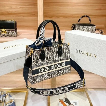 Famous Designer Luxury Brand Women Leather Handbags High Quality Embroidery Large Capacity Casual Totes Fashion Shoulder Bags