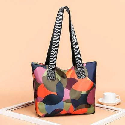 Fashion Anti-theft Women Backpacks Famous Brand High Quality Waterproof Oxford Women Backpack Ladies Large Capacity Backpack