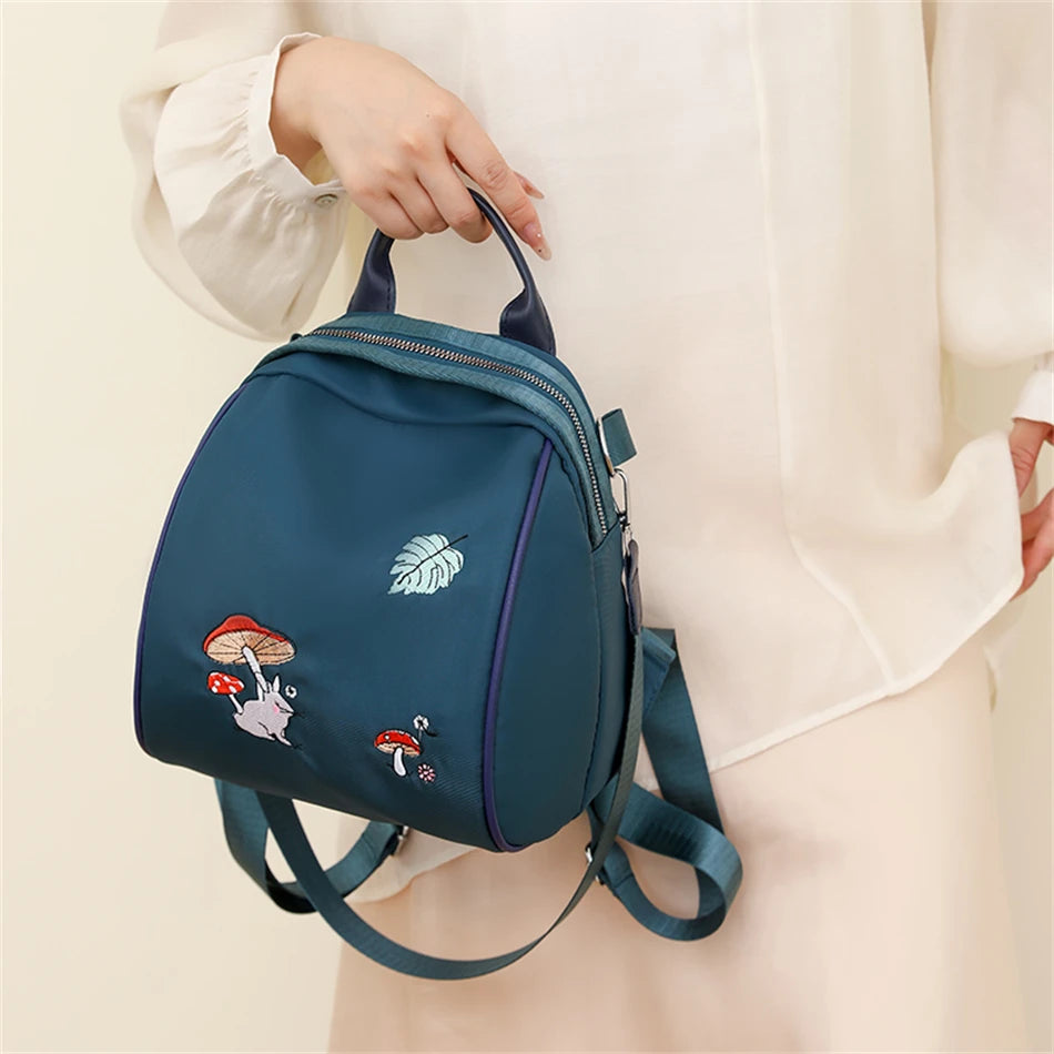Fashion Backpack Women Nylon Cloth Shoulder Bags School Bags for Teenage Girls Light Ladies Travel Backpack Mochila Feminina Sac