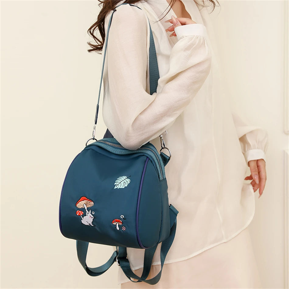 Fashion Backpack Women Nylon Cloth Shoulder Bags School Bags for Teenage Girls Light Ladies Travel Backpack Mochila Feminina Sac