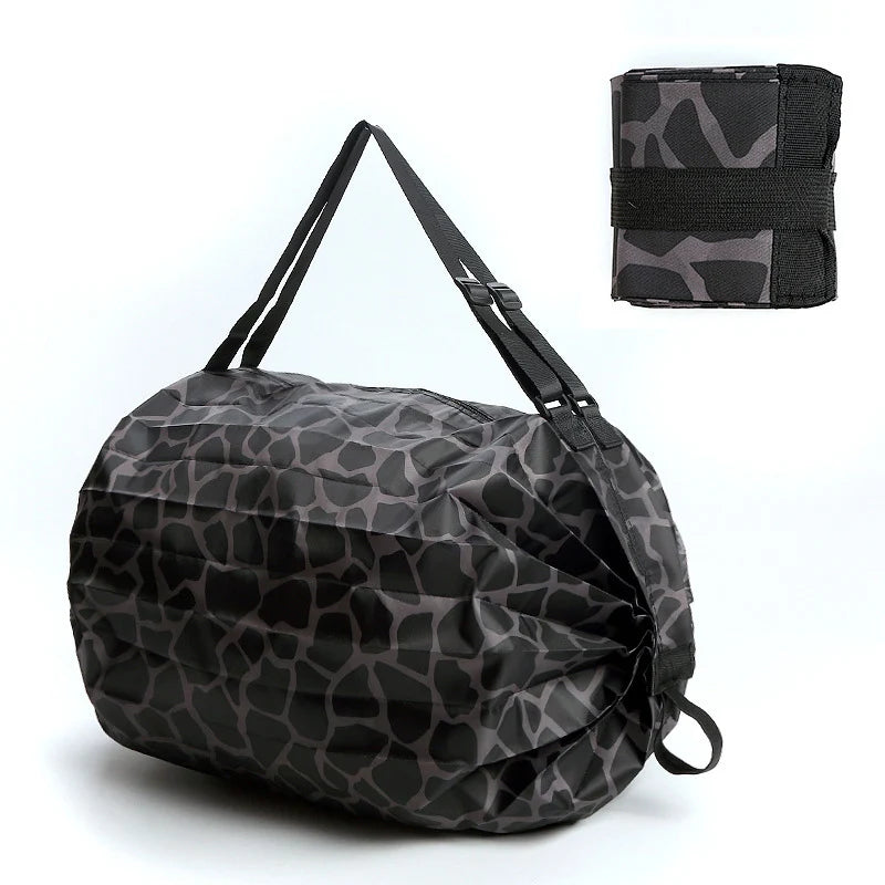 Fashion Camouflage Waterproof Oxford Folding Outdoor Travel Bag Large Capacity Clothes Storage Travel Tote Simple Sports Bag