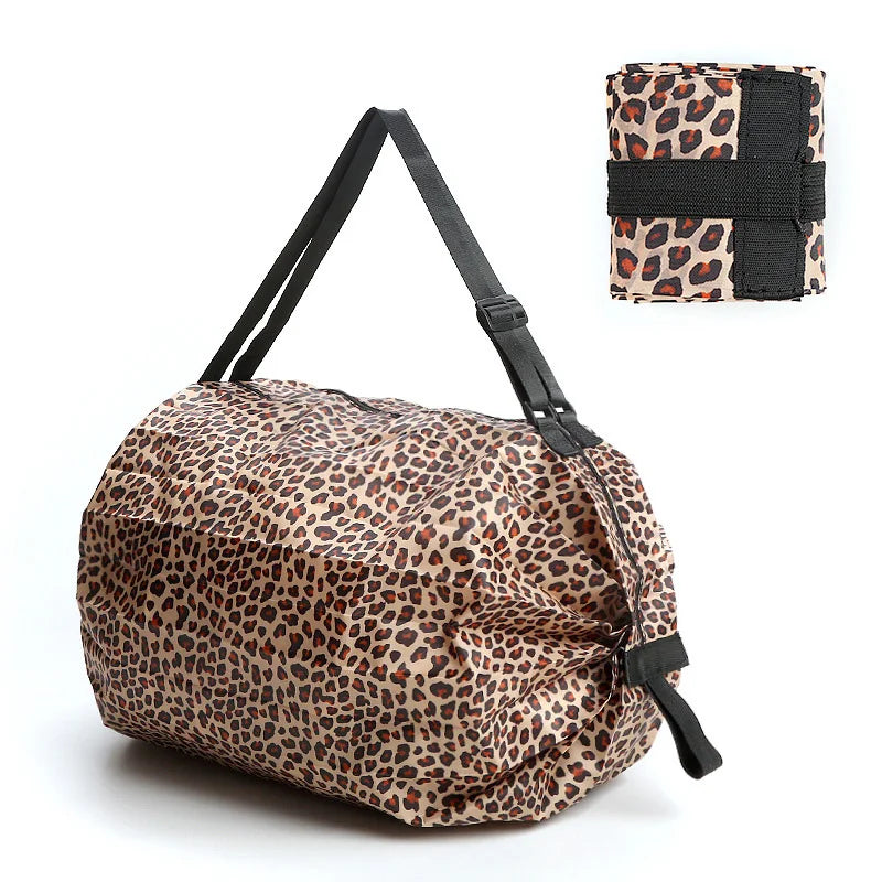 Fashion Camouflage Waterproof Oxford Folding Outdoor Travel Bag Large Capacity Clothes Storage Travel Tote Simple Sports Bag