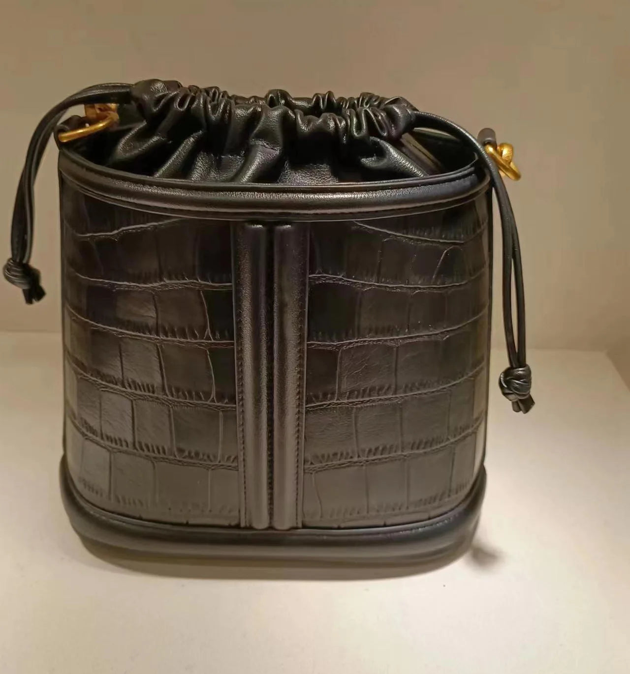 Fashion Casual Bucket Bag Large Capacity Contrast Color Single Shoulder Crossbody Bags Versatile Commuter Handbags Purse Clutch