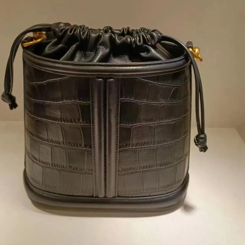 Fashion Casual Bucket Bag Large Capacity Contrast Color Single Shoulder Crossbody Bags Versatile Commuter Handbags Purse Clutch