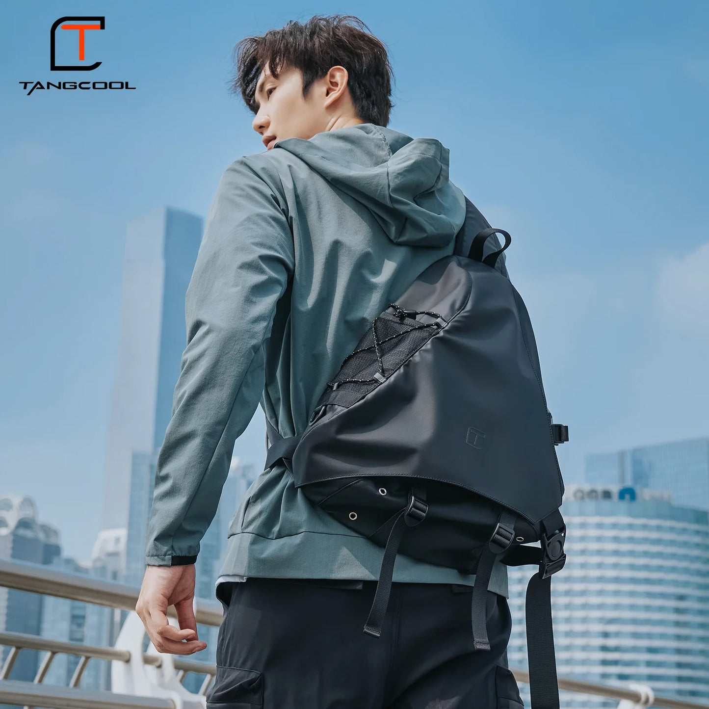 Fashion Casual Men Wterproof Large Capacity Multifunctional Sling Chest Bag Fashion Simple Shoulder Crossbody Bag