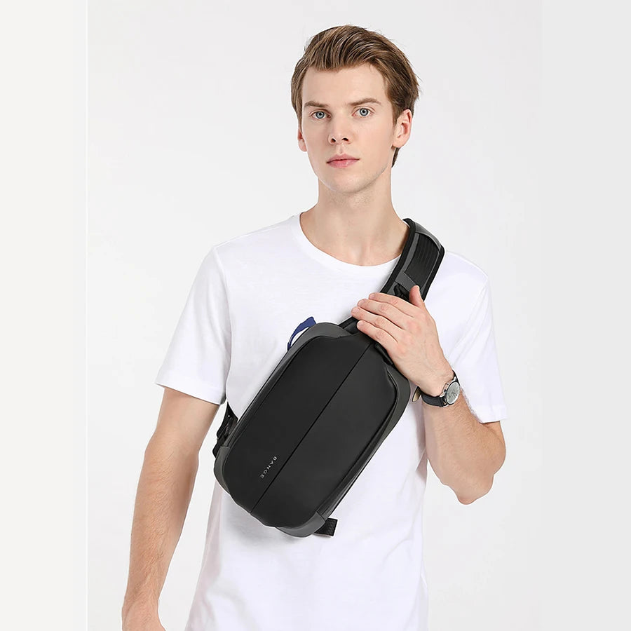 Fashion Chest Bag Men Travel Waterproof Leisure Business Chest Sports Packs Messenger Shoulder Sling Running Bag men's Boys