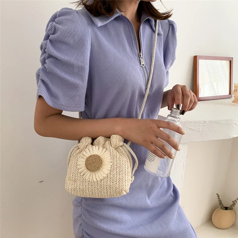 Fashion Crossbody Bag Drawstring Flower Bucket Bag Woven Straw Bag Summer Messenger Bag Shoulder Bag Handbags All-match