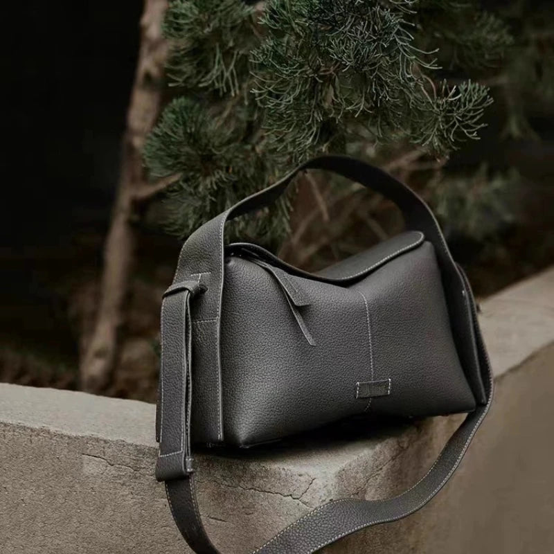 Fashion Designer Commuter Handbags Women Large Capacity Parctical All-match Portable Crossbody Shoulder Bag 2024 New Hobos