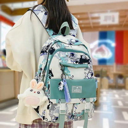 Fashion Girl Camouflage Cute Travel Backpack Trendy Ladies Kawaii Cartoon Graffiti Bag Female Laptop College Backpack Women Bags