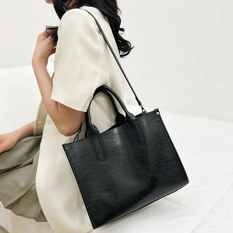 Fashion Large Capacity Tote Bags Luxurious Designer Brand Women's Shoulder Bag High Quality Leather Solid Color Crossbody Bags