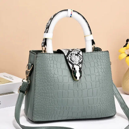 Fashion Luxury Women's Handbags Niche Texture PU Leather Shoulder Tidal Current Snake Pattern Ladies Crossbody Bucket Bag
