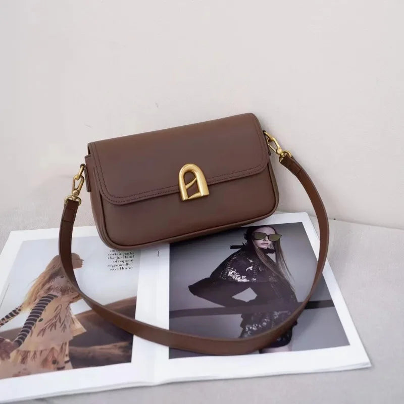 Fashion Metal Buckle Flip Tofu Square Bags Elegant Simple Commuter Crossbody Shoulder Bag Ladies Luxury Classic Handbags Purse