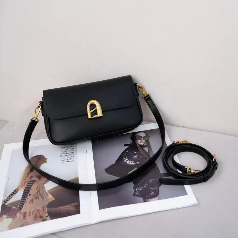 Fashion Metal Buckle Flip Tofu Square Bags Elegant Simple Commuter Crossbody Shoulder Bag Ladies Luxury Classic Handbags Purse