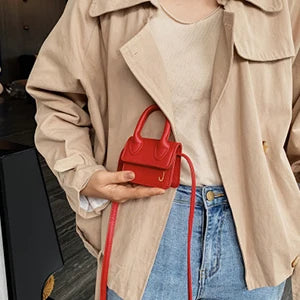 Fashion Super Mini Small Chain Girl's Messenger Bag Luxury Designer Cute Crossbody Bag J Letter Women Brand Handbag Shoulder Bag