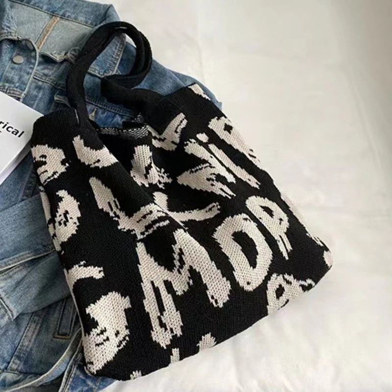 Fashion Tote Bag Large Capacity Knitted Pouch Shoulder Bag Women Handbag Portable Shopping Bag for Traveling, Shopping, Beach