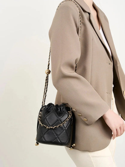 Fashion Travel Commuting New Crossbody Bucket 2024 Senior Sense All The Hand Small Chain Leather Women's Bag Gifts
