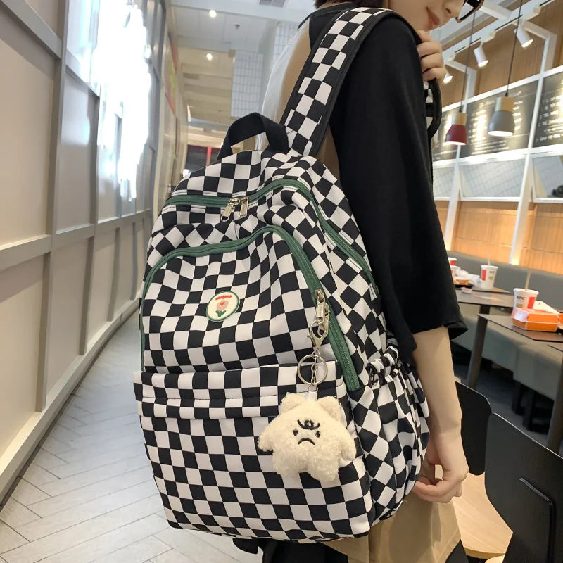 Fashion Waterproof Lady Cute Plaid Backpack Female College Leisure Girl Travel Lattice Book Backpack New Women Laptop School Bag