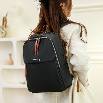Fashion Women Backpack High Quality Nylon School Bagpack Designer Travel Rucksack for Ladies Simple Teenager Girls Bookbags Sac