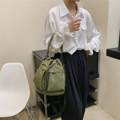 Fashion Women Handbags Waterproof Nylon Shoulder Bags Large Capacity Crossbody Bags for Women Portable Drawstring Bucket Bag Sac
