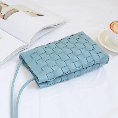 Fashion Women Knitting Mini Mobile Phone Bags Fresh Blue Crossbody Handbags and Purse Designer Small Shoulder Bag High Quality