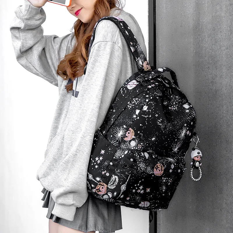 Fashion Women Star Print Backpacks Fashion Large Capacity Backpack Nylon Waterproof Travel Bags Schoolbag Solid Color School Bag
